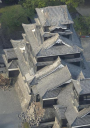 石垣・瓦が崩壊した熊本城