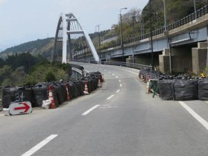 熊本県菊池郡橋梁復旧現場