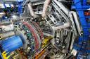 大型ハドロン衝突型加速器(Large Hadron Collider：略称LHC)