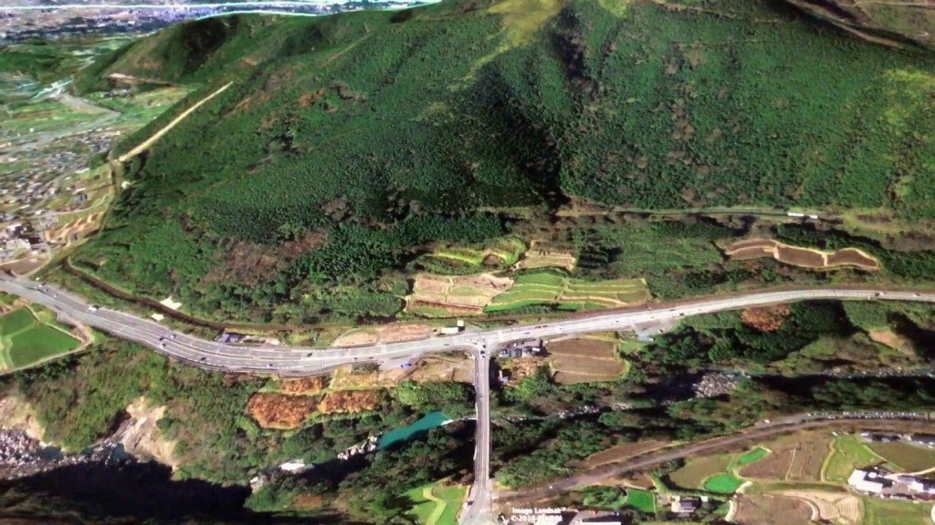 崩落前の阿蘇大橋
