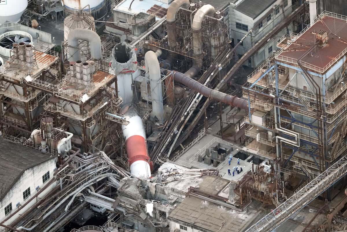 日本製紙八代工場煙突倒壊